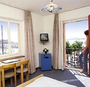 Touring Au 3* Neuchatel