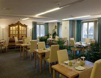 Touring Au Hotel
