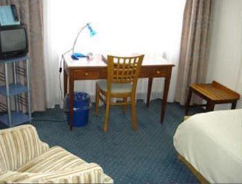 Touring Au Hotel