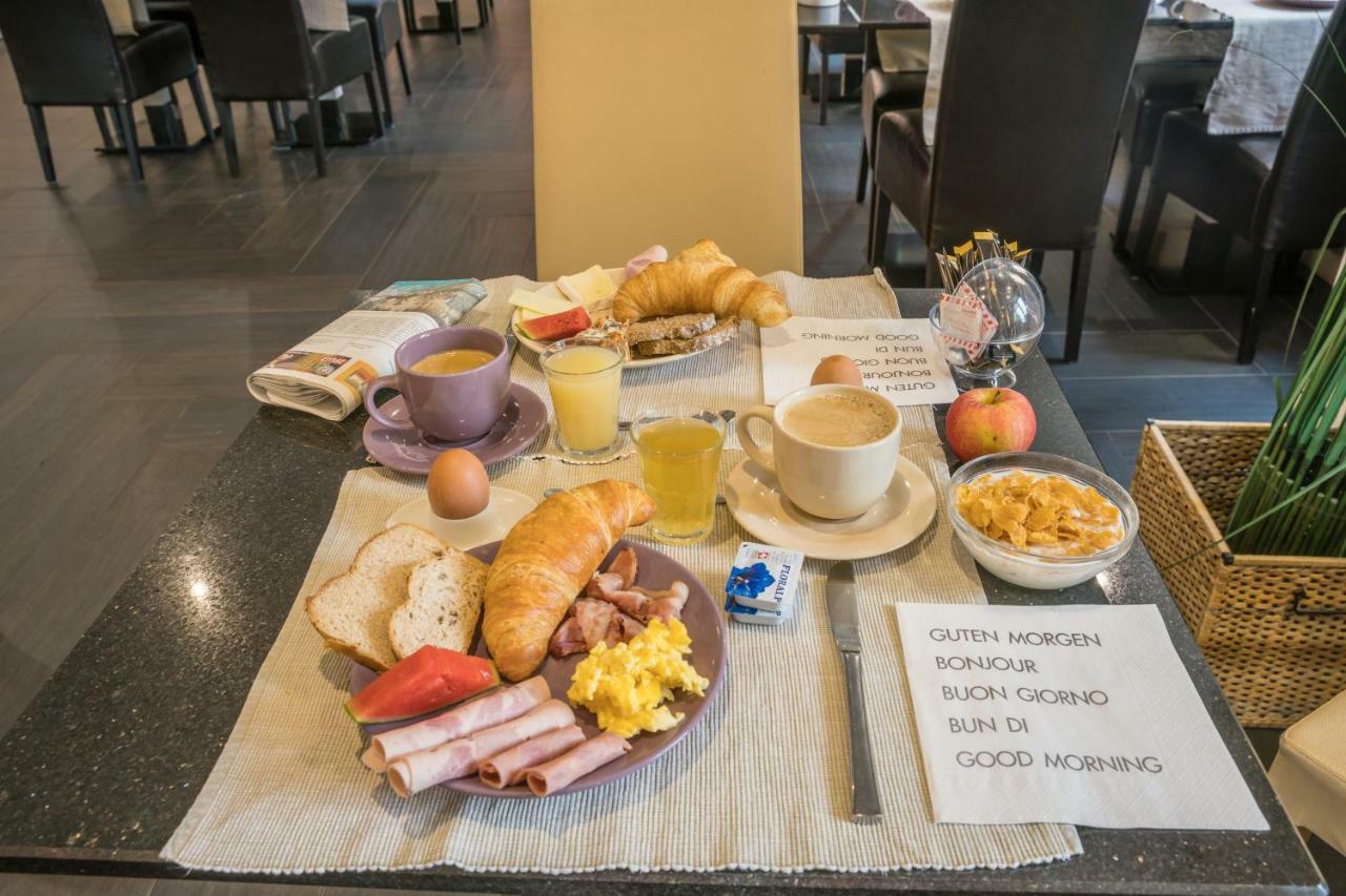 Hotel Touring Au 3*